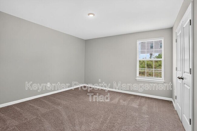 Building Photo - 5109 Black Frst Dr