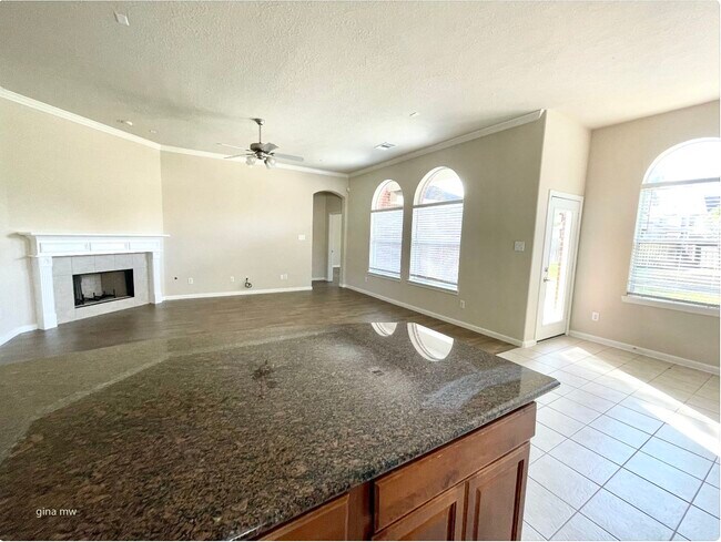 Building Photo - 38 Robin Caper Ct