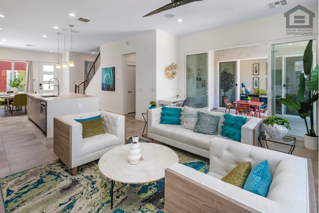 Building Photo - 3Bed/2.5Bath Beautifully Furnished or Unfurnished Home in Goodyear! -- MODERN FINISHES!
