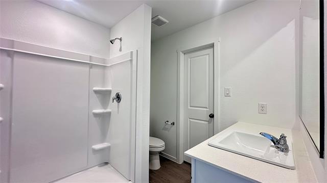 Building Photo - 1729 Crossbill St