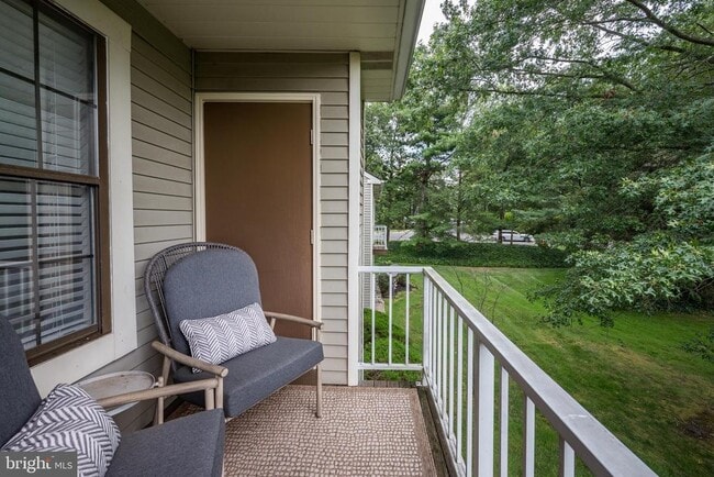 Building Photo - 256 Everly Ct