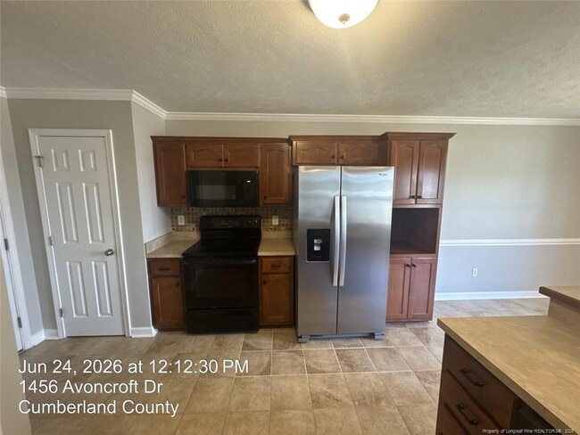 Building Photo - 1456 Avoncroft Dr