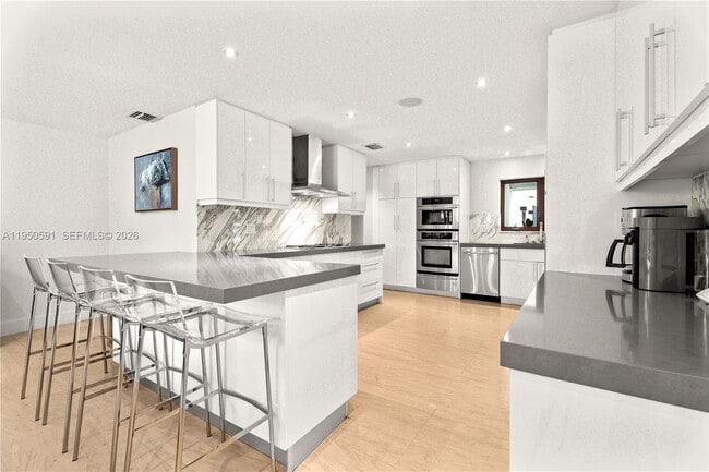 Building Photo - 3625 Battersea Rd