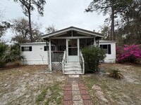 Building Photo - AVAILABLE NOW!