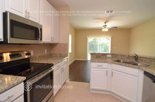 Building Photo - 6233 Radford St