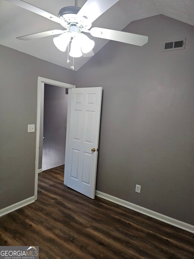 Building Photo - 218 Preston Cir
