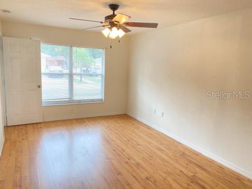 Building Photo - 10228 Summerview Cir