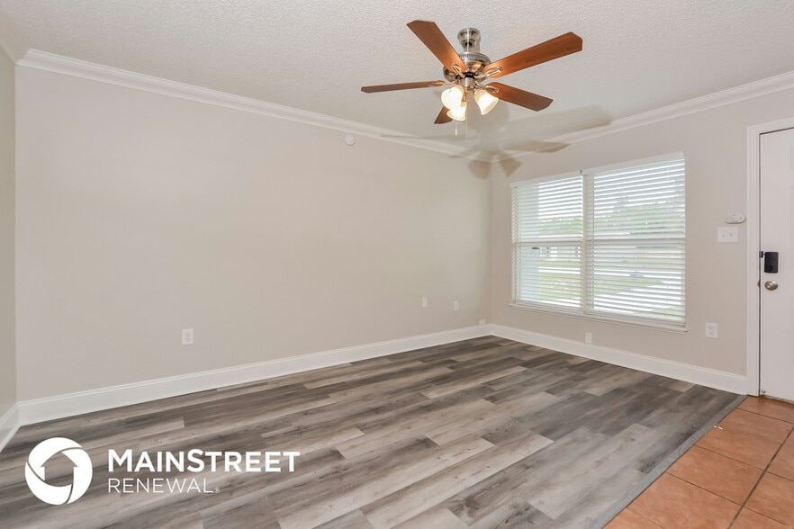 Building Photo - 11322 Lockwood St