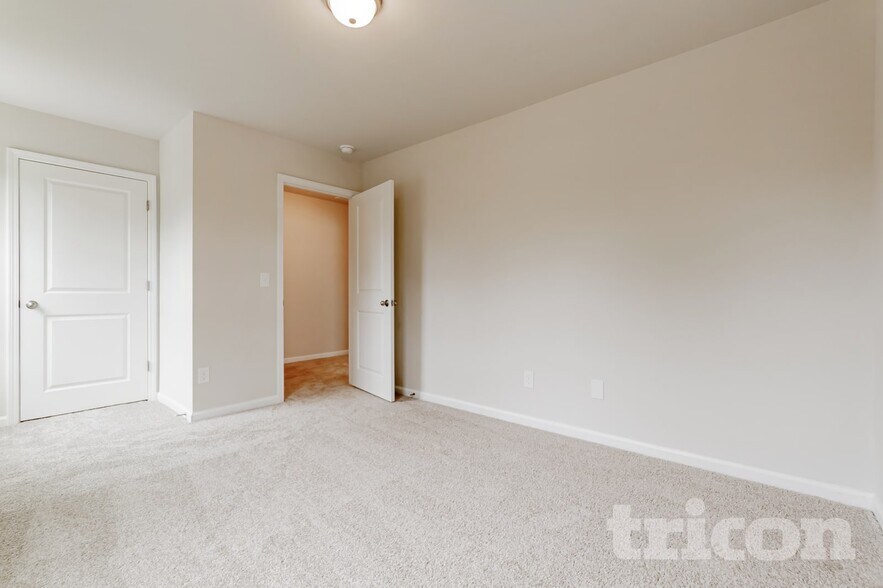 Building Photo - 232 Boulder Rdg Lp