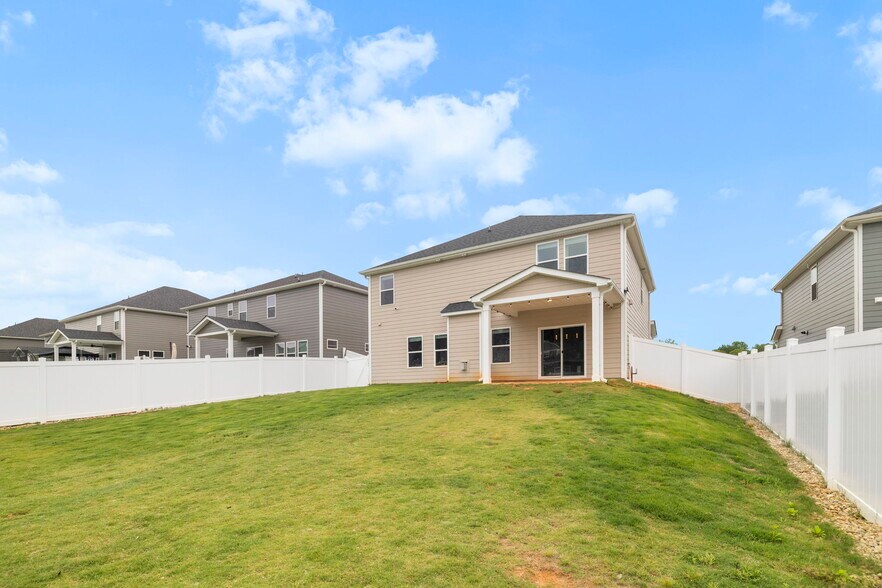 Building Photo - 813 Elgon Walk Dr