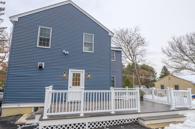 Building Photo - 58 Walnut St