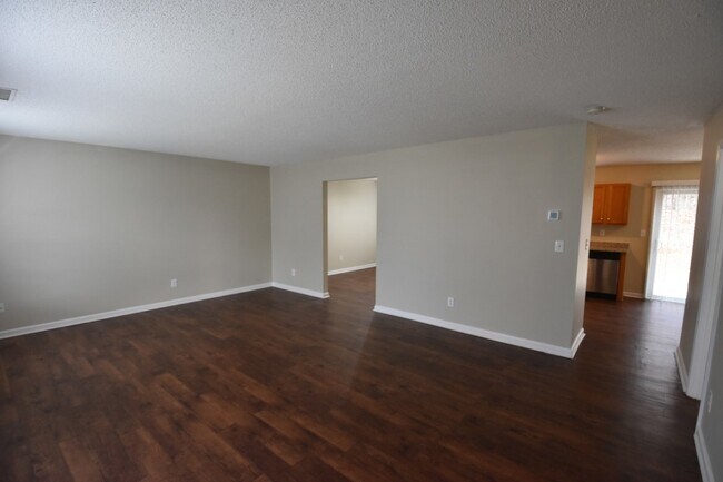 Building Photo - 2074 Chapel Creek Rd SW