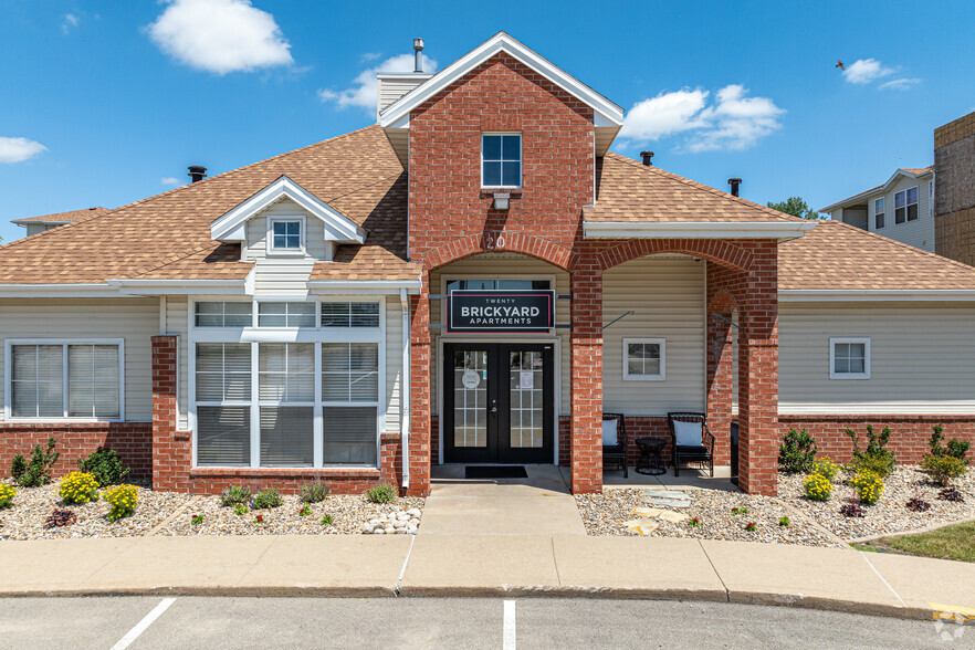 Leasing Office - Brickyard Apartments