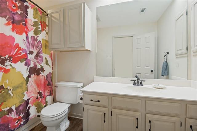 Building Photo - 2515 Rosebud Cir