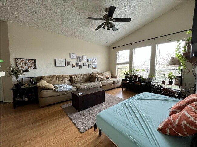 Building Photo - 2706 Salado St