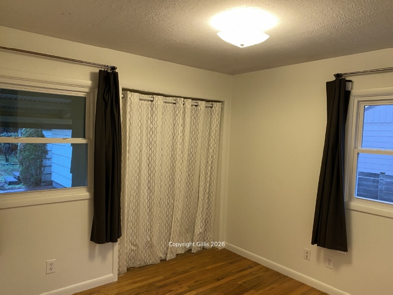 Building Photo - 12050 NE Broadway