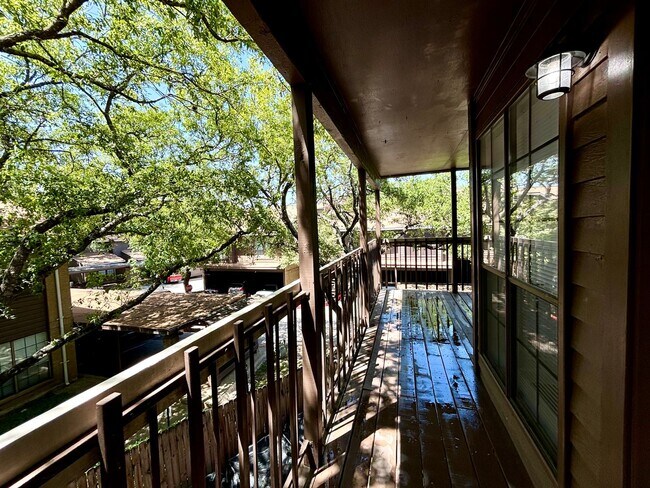 Building Photo - **1150/MONTH** MEDICAL CENTER***