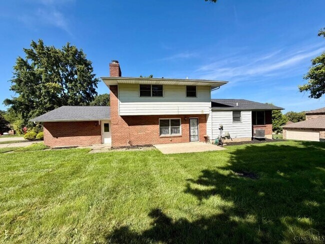 Building Photo - 6862 N Windwood Dr