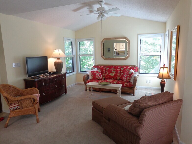 Building Photo - 118 Harbour Oaks Dr