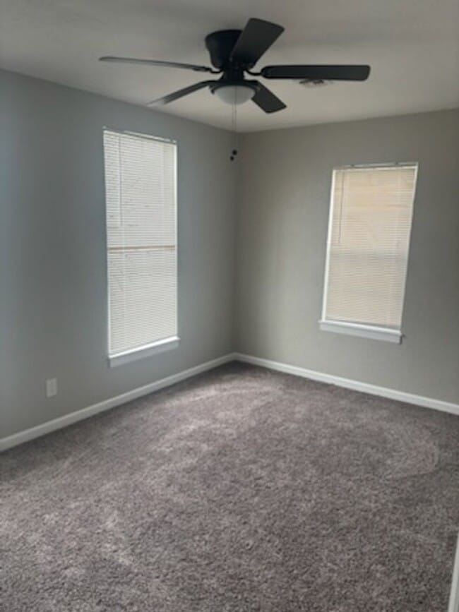 Building Photo - Charming 2-Bedroom, 1-Bath Duplex Near Cameron University
