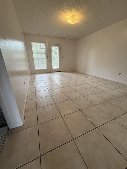 Building Photo - 117 Classic Ct