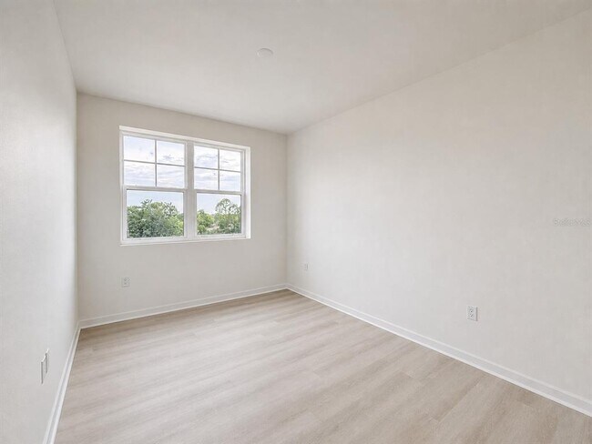 Building Photo - 5563 Millennia Park Dr