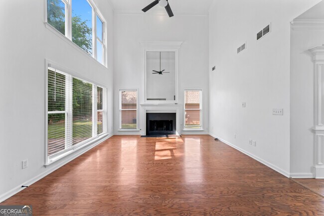 Building Photo - 4267 Azalea Walk