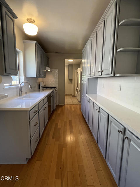 Building Photo - 2182 E Dudley St