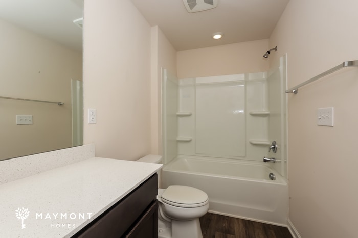Building Photo - 8073 Logan Dr