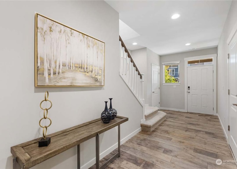 Building Photo - 3318 103rd Dr NE