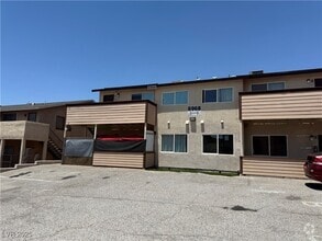 Building Photo - 6968 Hopkins Dr