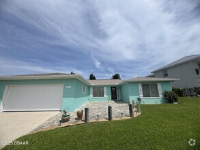 Building Photo - 27 Seabridge Dr