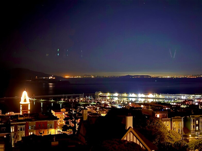 Views from unit @ night - 1015 Francisco St