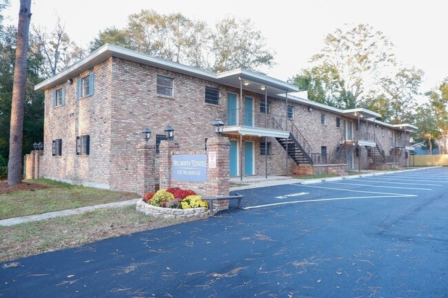 Building Photo - Welworth Estates