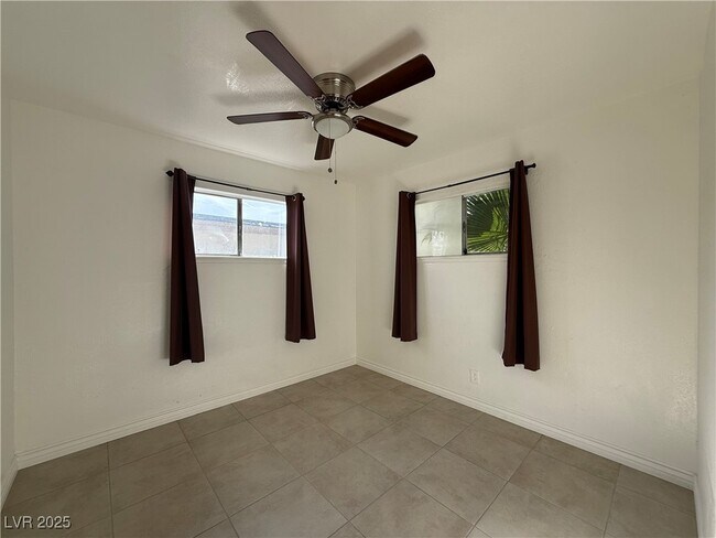 Building Photo - 2721 N Webster St