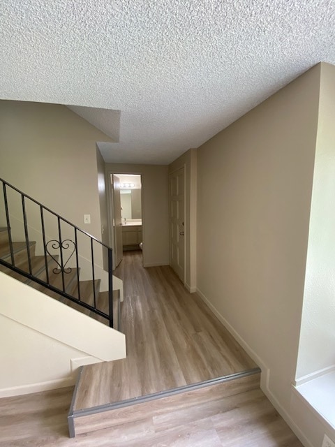 Building Photo - 7327 Unicorn Cir