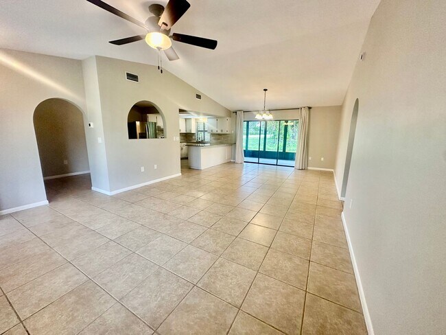 Building Photo - 3 Bedroom -2 Bath - Corner Fenced in Home ...