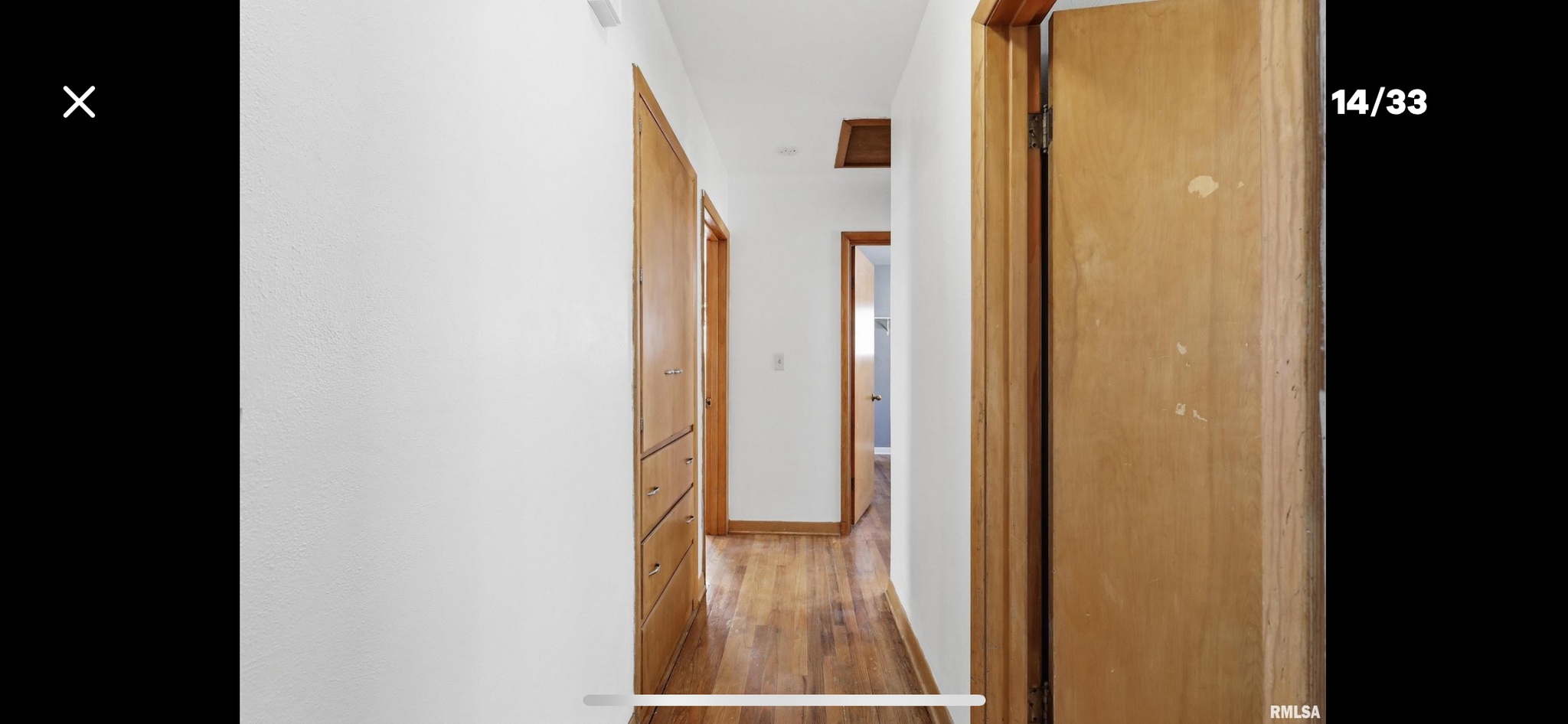 Building Photo - 1243 E Dover Ct