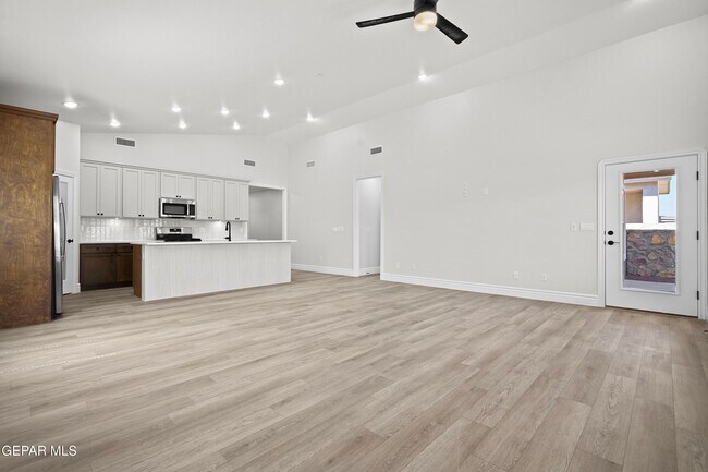 Building Photo - 15149 Ambition Ave