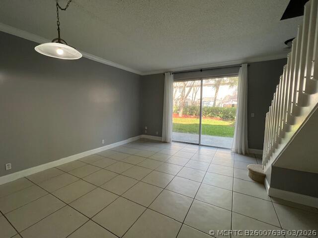 Building Photo - 2163 Madeira Dr