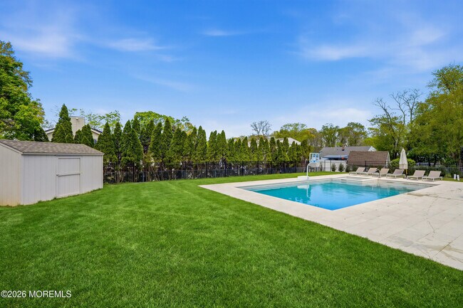 Building Photo - 4 Cheryl Dr