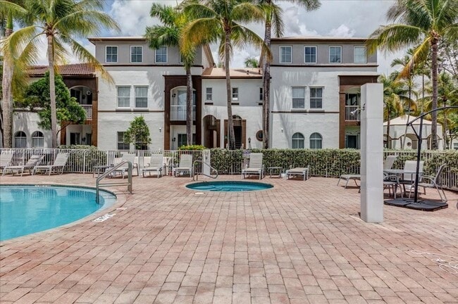 Building Photo - 4465 SW 160th Ave