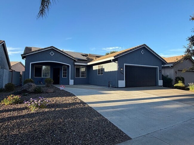 Building Photo - 1091 Twins Way