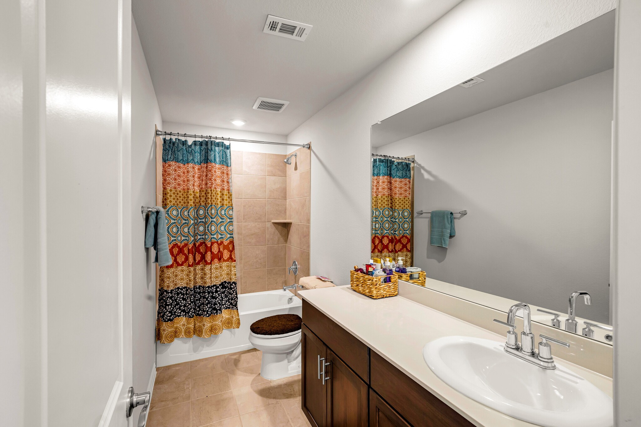 Building Photo - 2104 Bellatrix Dr