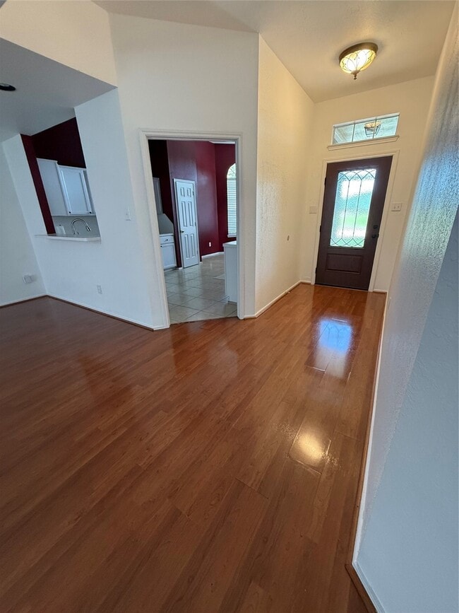 Building Photo - 6207 Highland Branch Dr