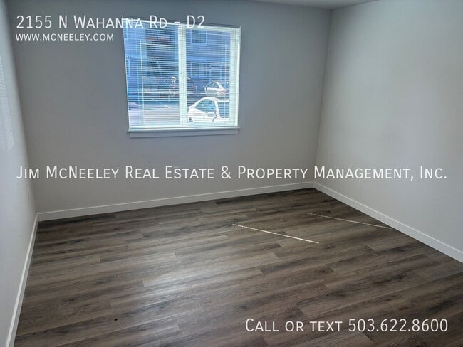 Building Photo - 2155 N Wahanna Rd