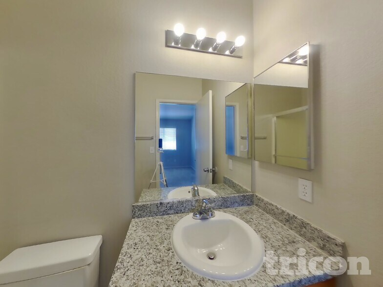 Building Photo - 6421 Gold Canyon Dr