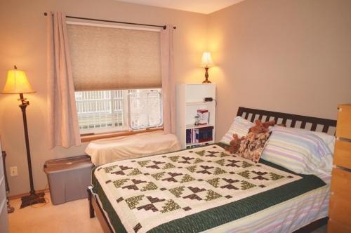 Building Photo - 1 bedroom in Seattle WA 98103