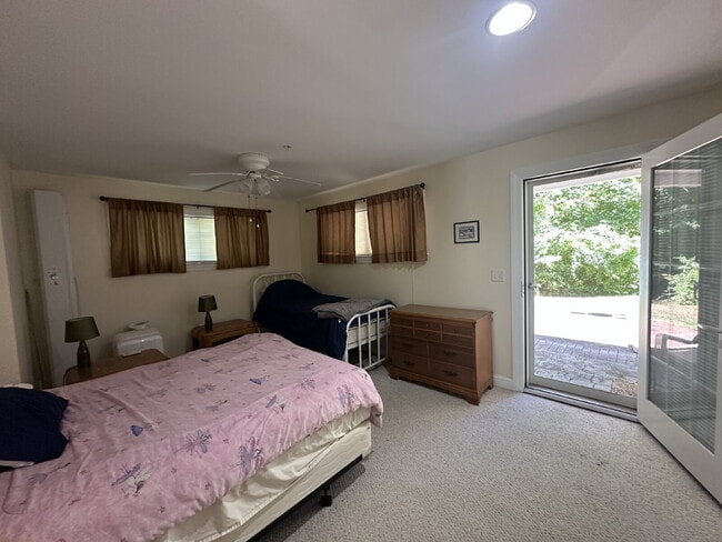 Building Photo - Winter Rental, Coastal Living Done Right – 4BR, 3BA, Fully Furnished