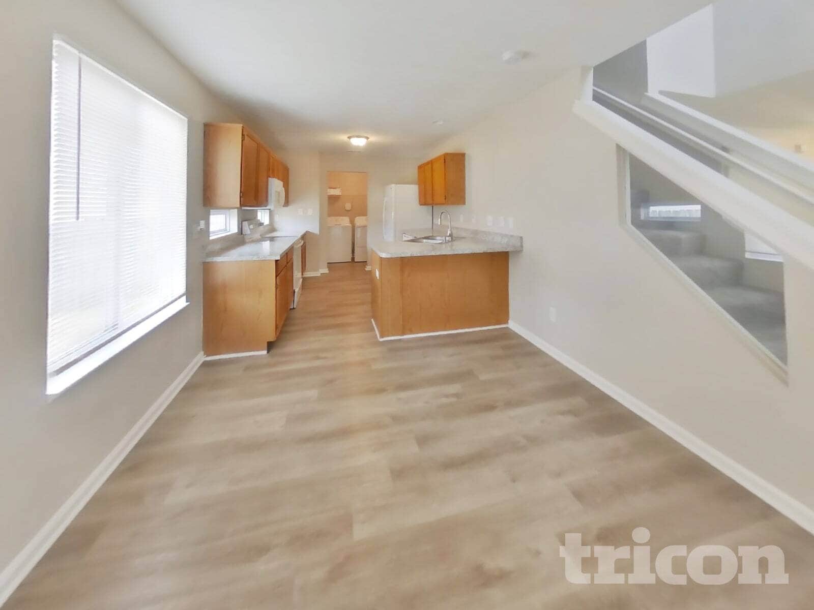 Building Photo - 604 Mountain Pine Dr